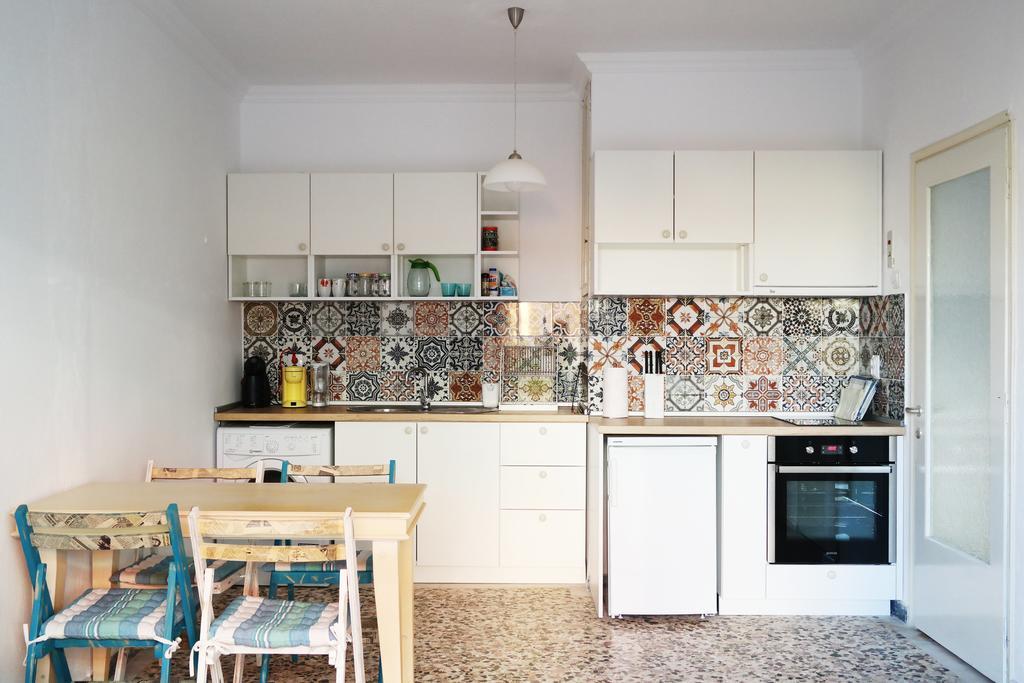 Holiday Apartment Sombrero Nea Peramos  Luaran gambar