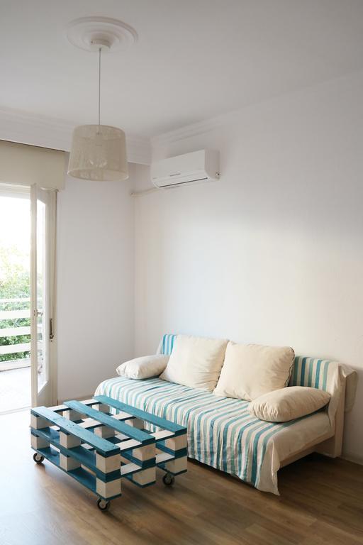 Holiday Apartment Sombrero Nea Peramos  Luaran gambar